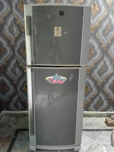 Dawlence Medium Size Refrigerator