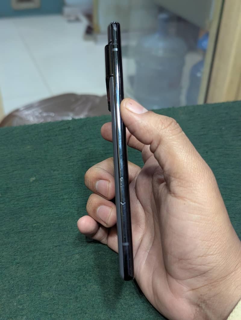Google Pixel 6 Pro 2