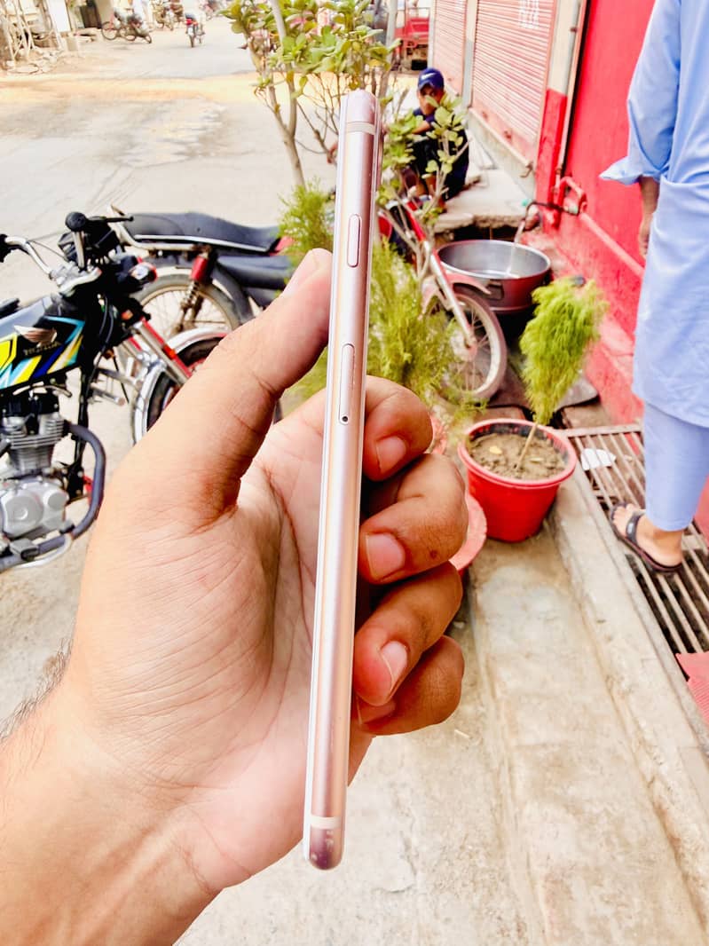 IPhone 8 Plus Exchange Possible 6