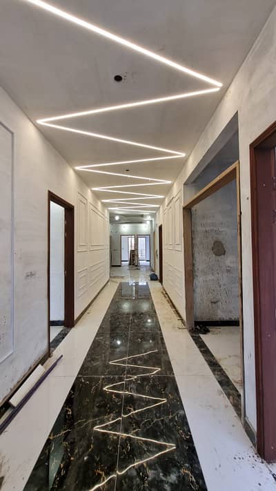 400 SQUARE YARDS BRAND NEW BUNGALOW FOR SALE IN GULSHAN E IQBAL 13D1