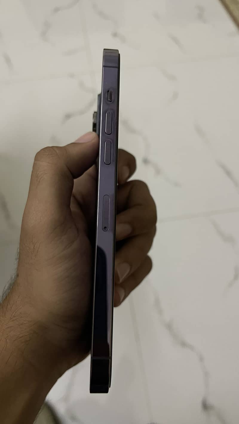iPhone 14 Pro max 2