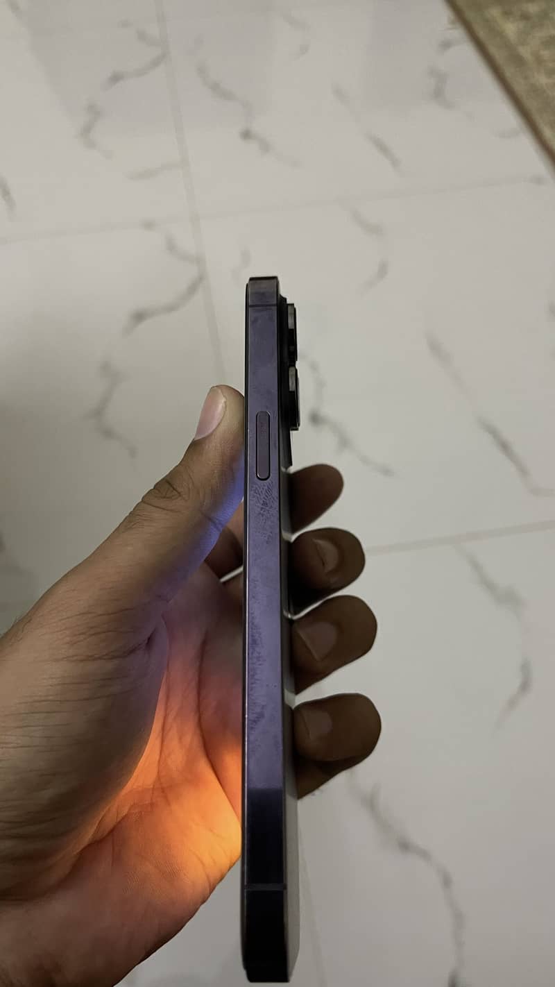 iPhone 14 Pro max 3