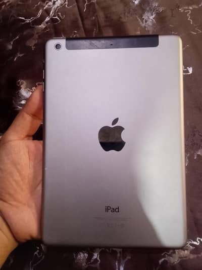 Ipad mini 2 (32 gb pta approved) urgent sale