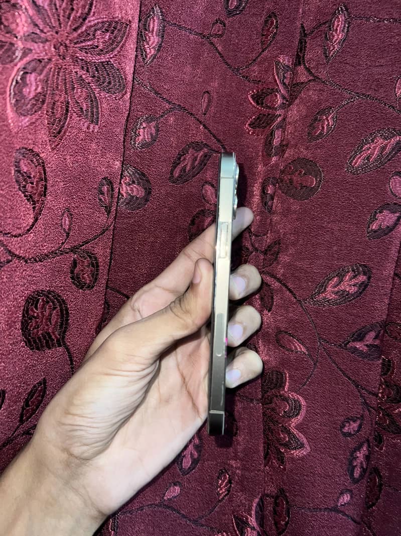 Apple iPhone 12 Pro 5