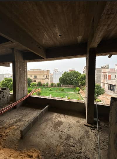 Commercial Shops in Malir Karachi | Luxury Apartments | Mobile Mall