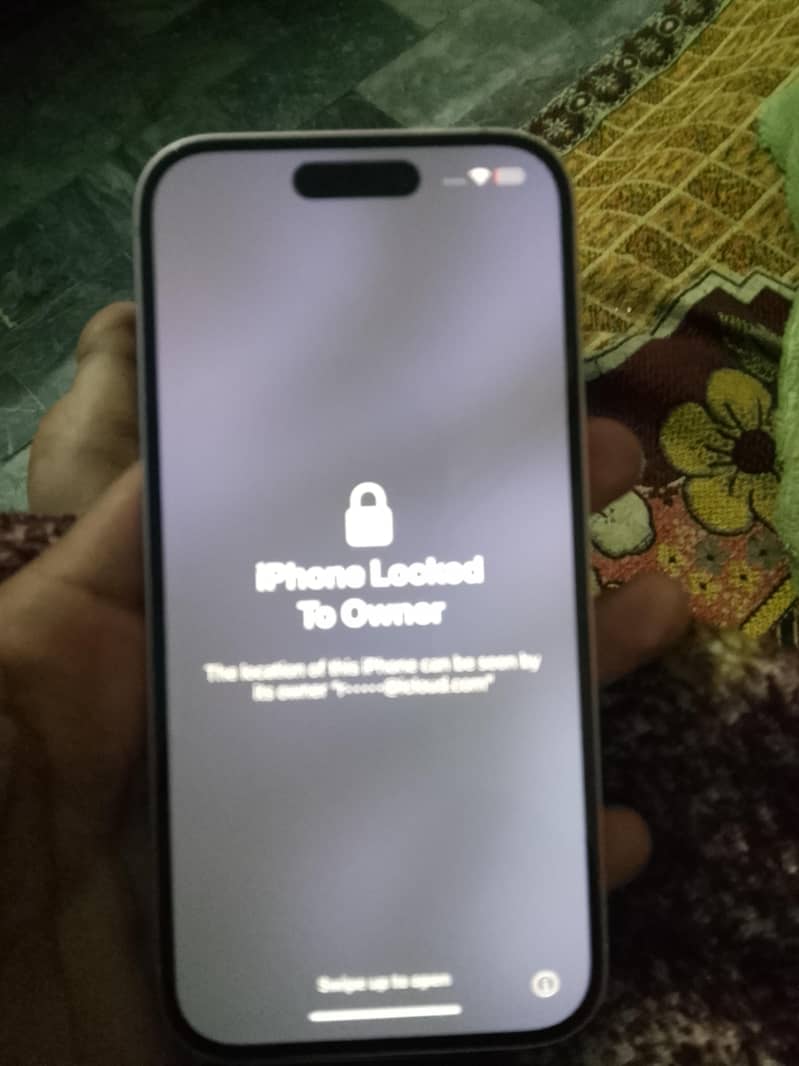 Apple iPhone 15 2