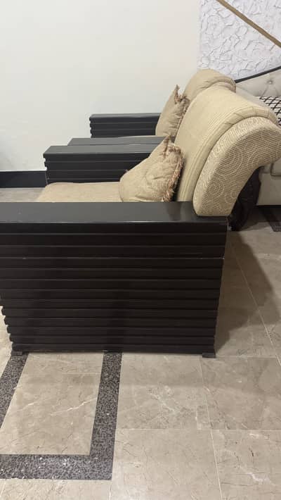Sofa set for sale