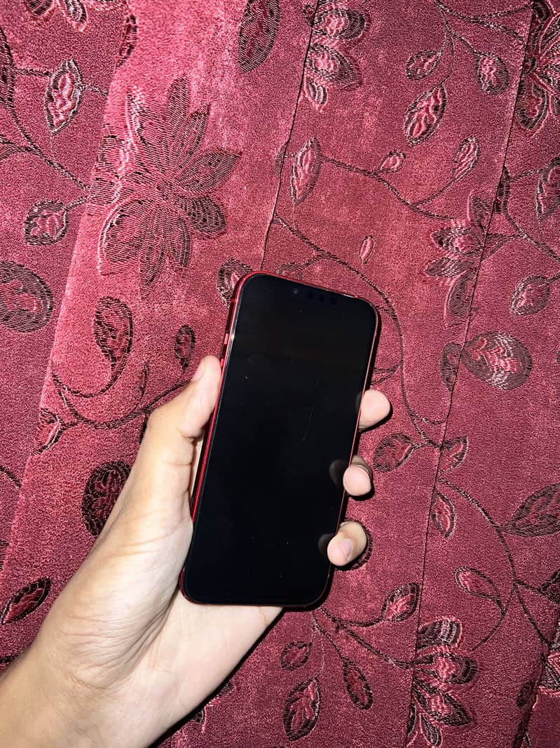 Apple iPhone 13 3