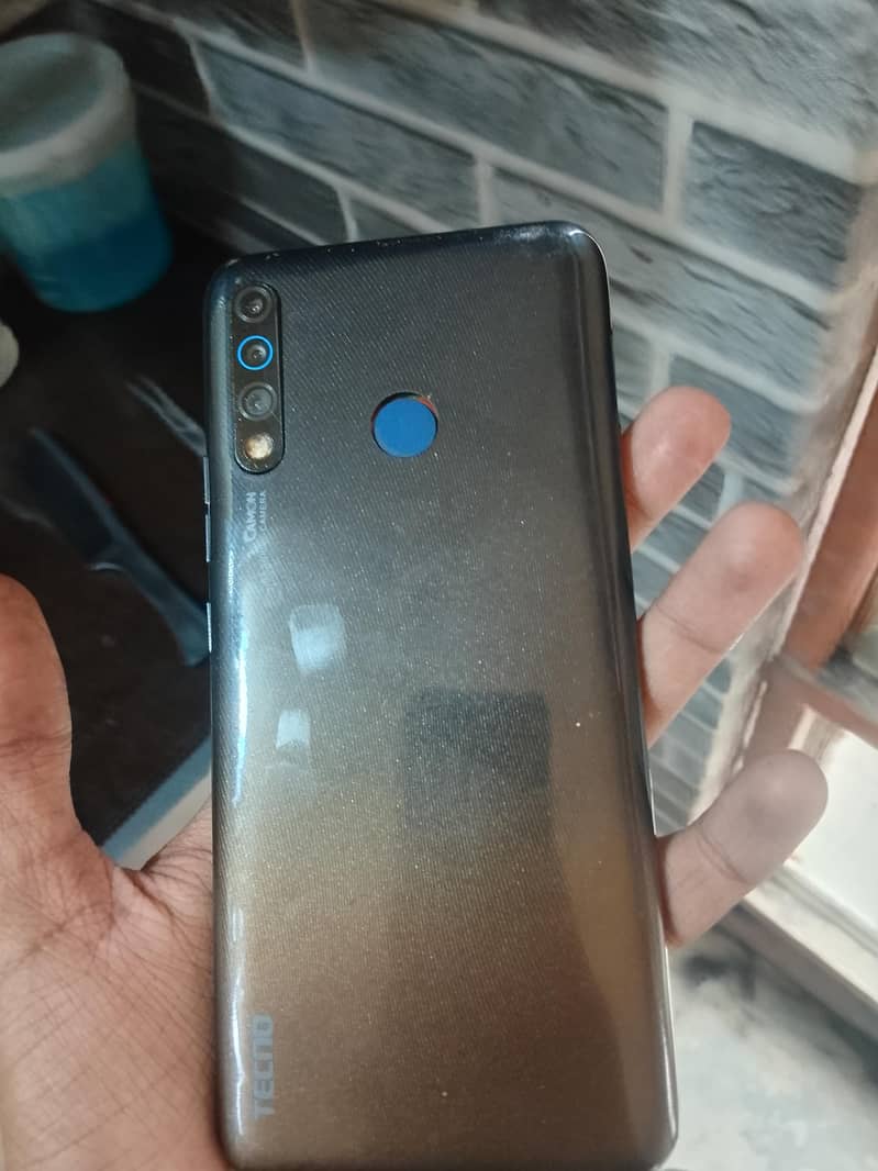 TECNO KC3 2