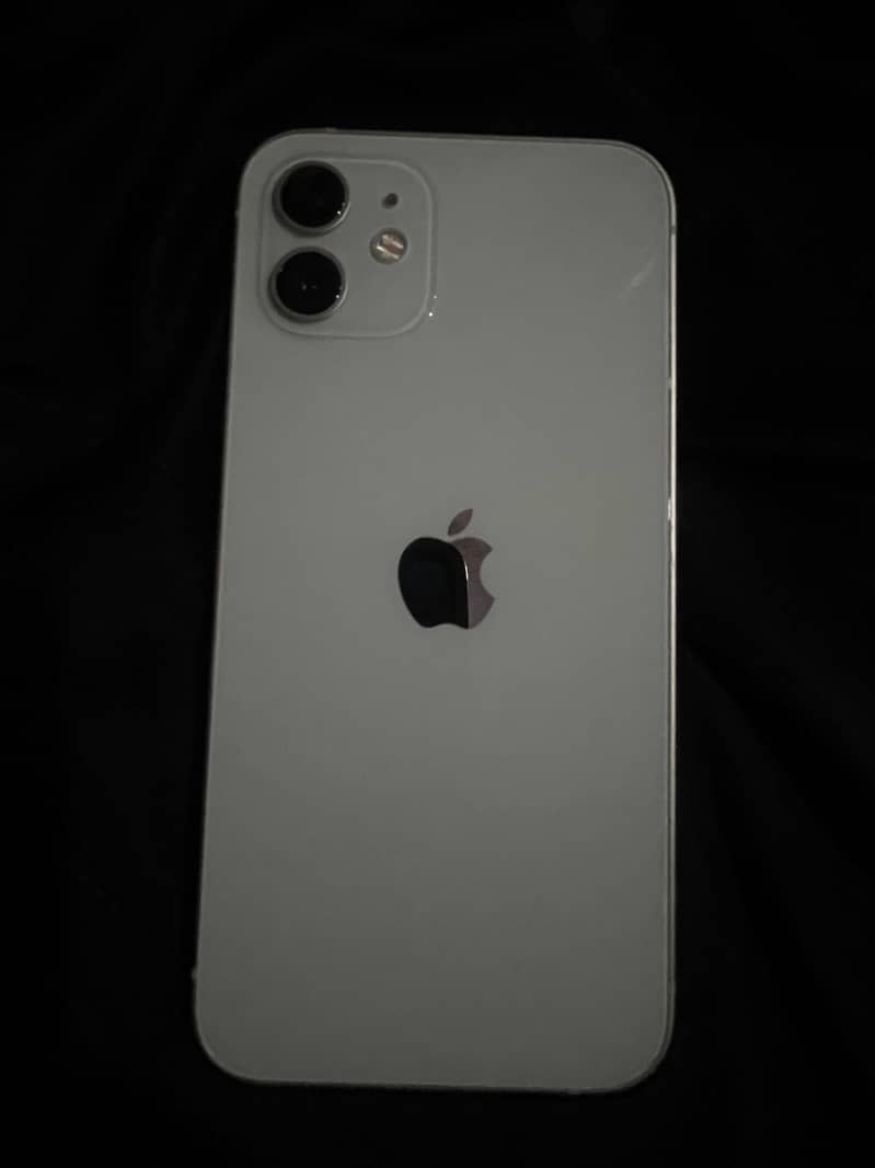 Apple iPhone 12 0