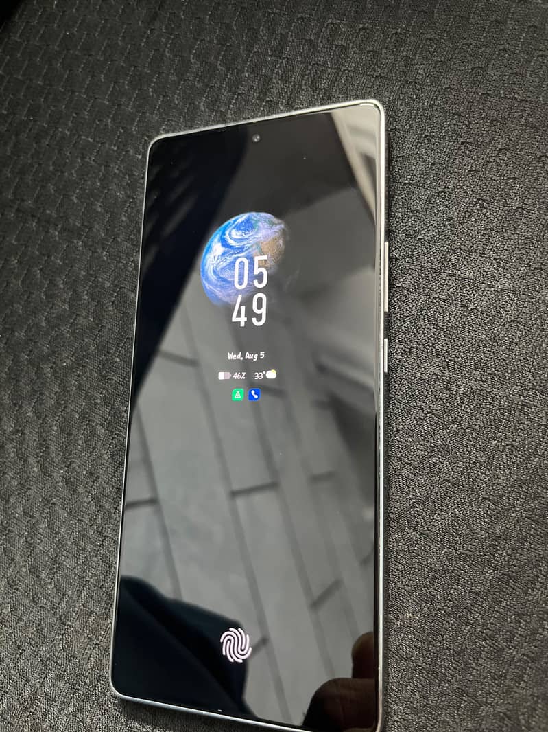 Infinix Note 40 4