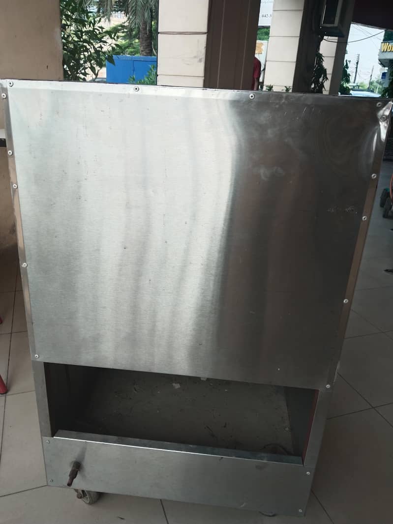 Grill 4