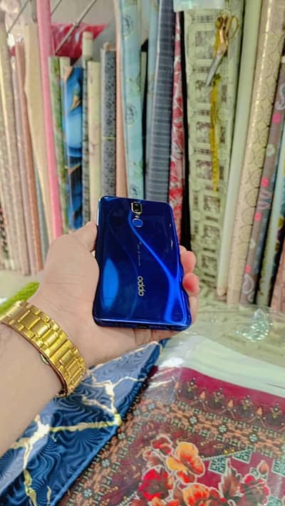 OPPO F11