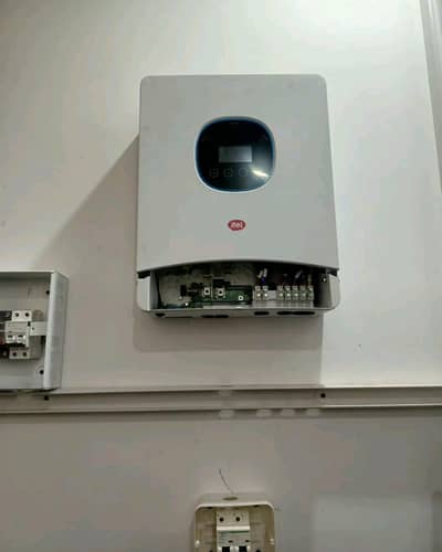 iTel inverter  6KW solar versus battery 8 month user