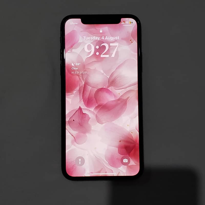 Apple iPhone X 0