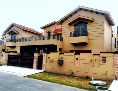 17 Marla Brigadier House For Sale In Askari 10 Sector F, Lahore
