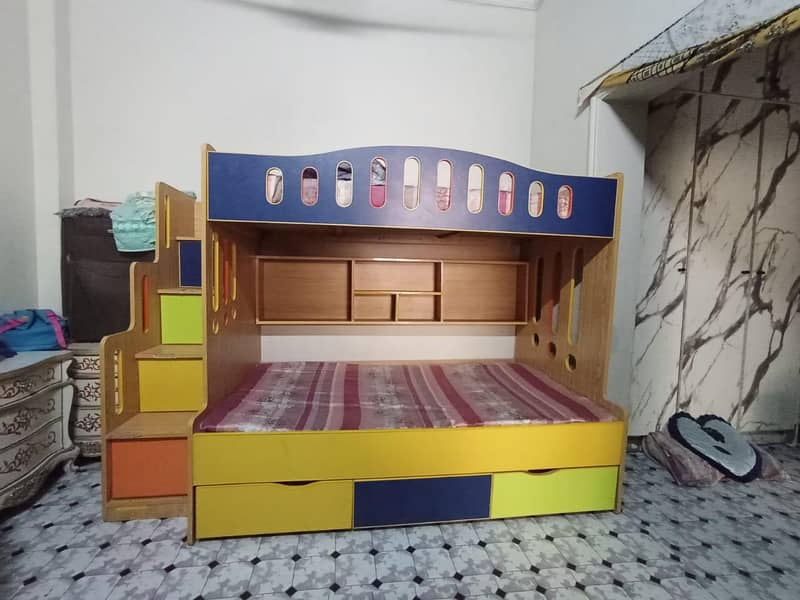 bunker bed 0