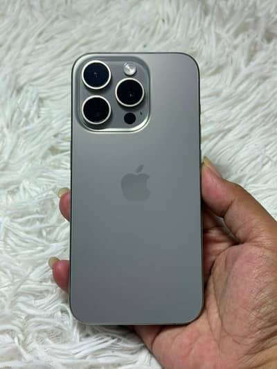 Apple iPhone 15 Pro