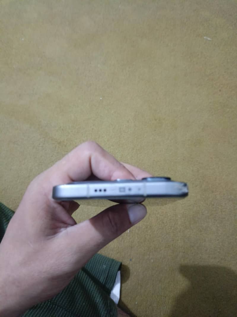 Infinix Note 60 4