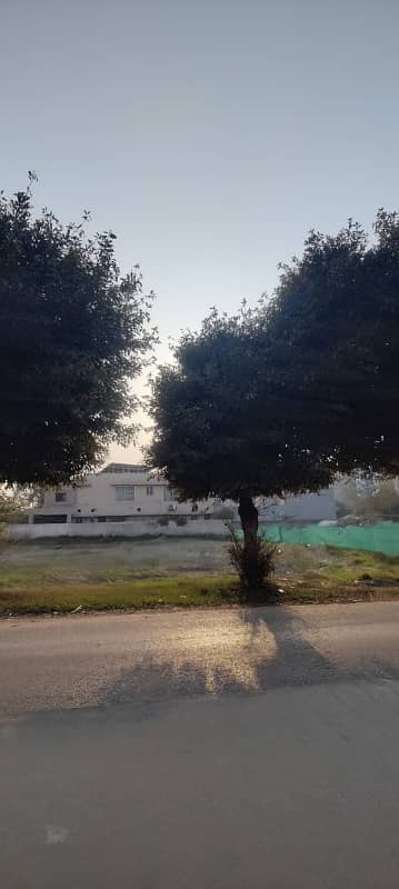 Hot Location Plot In Reasonable Price
