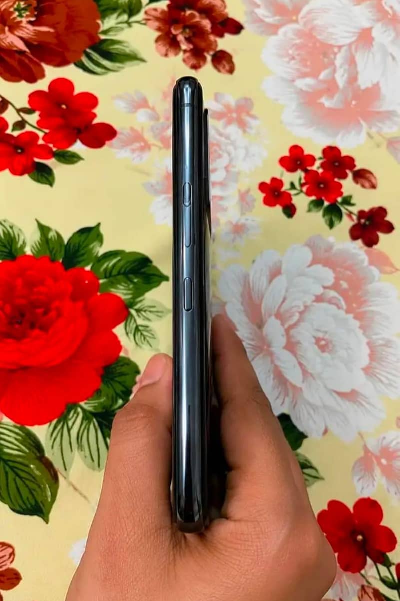 Google Pixel 8 Pro 1