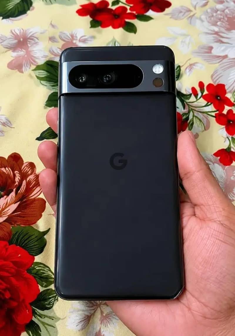 Google Pixel 8 Pro 2