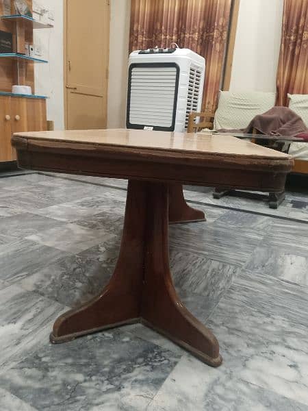 central table 1