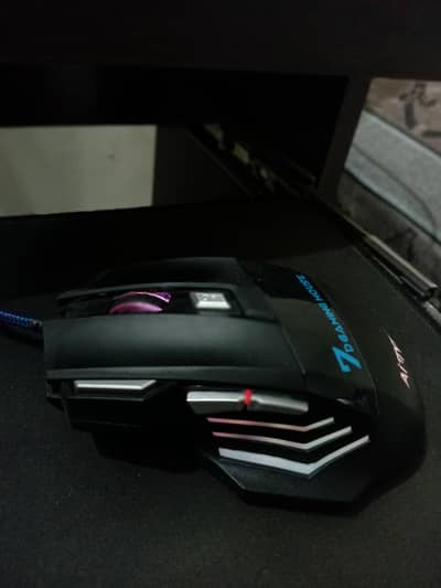 RGB Gaming mouse | 4 levels of DPI control