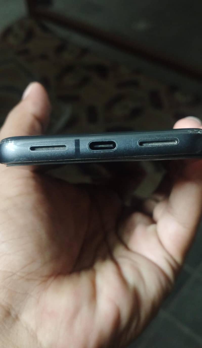 Google Pixel 8 3