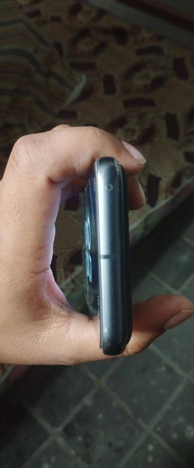 Google Pixel 8 4