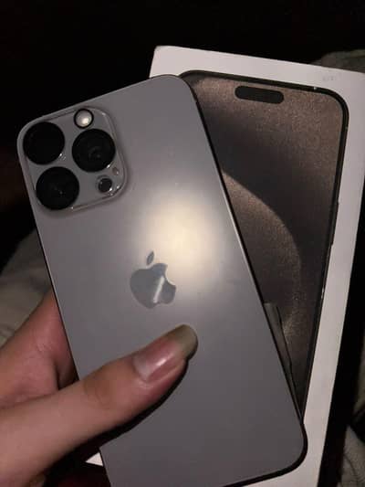 Apple iPhone 15 Pro Max