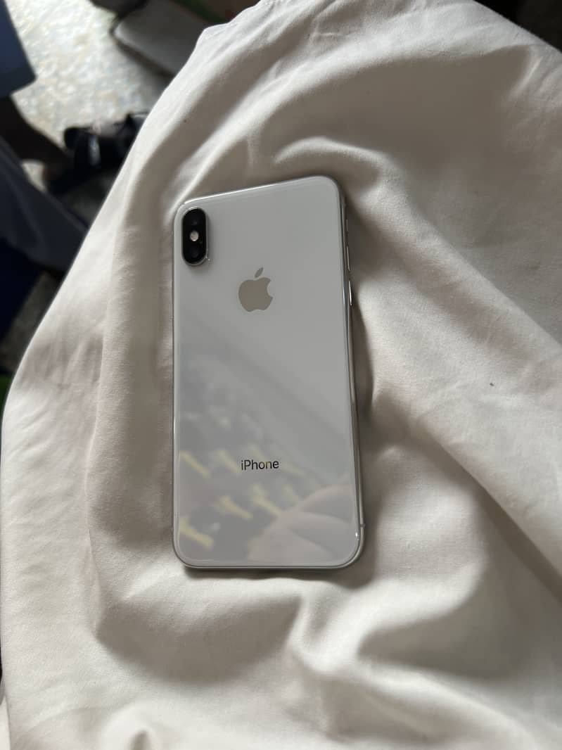 Apple iPhone X 0