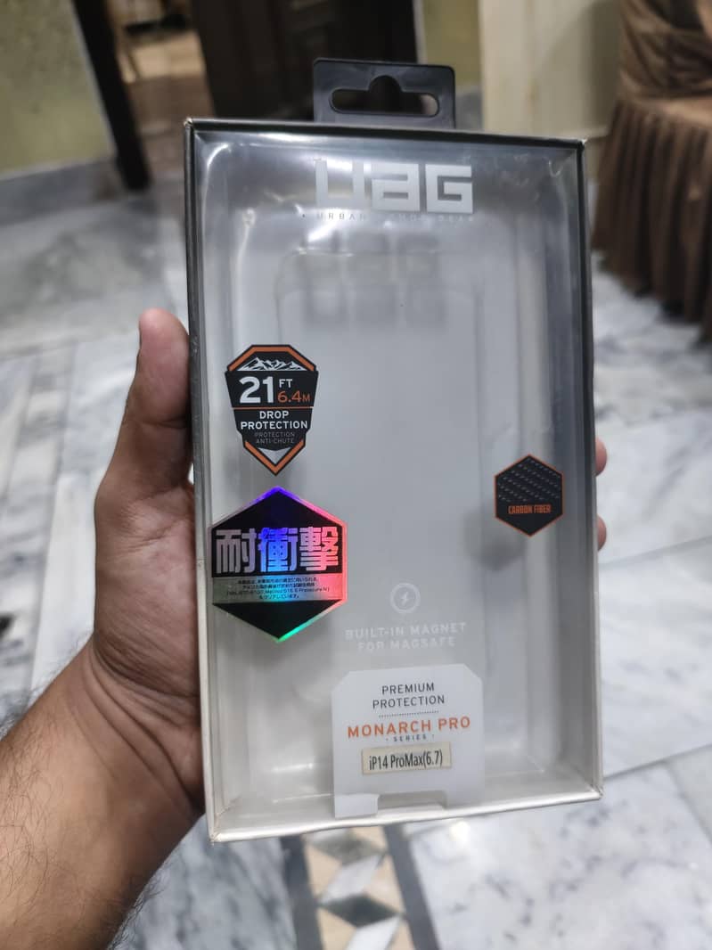 14 pro max uag case 16
