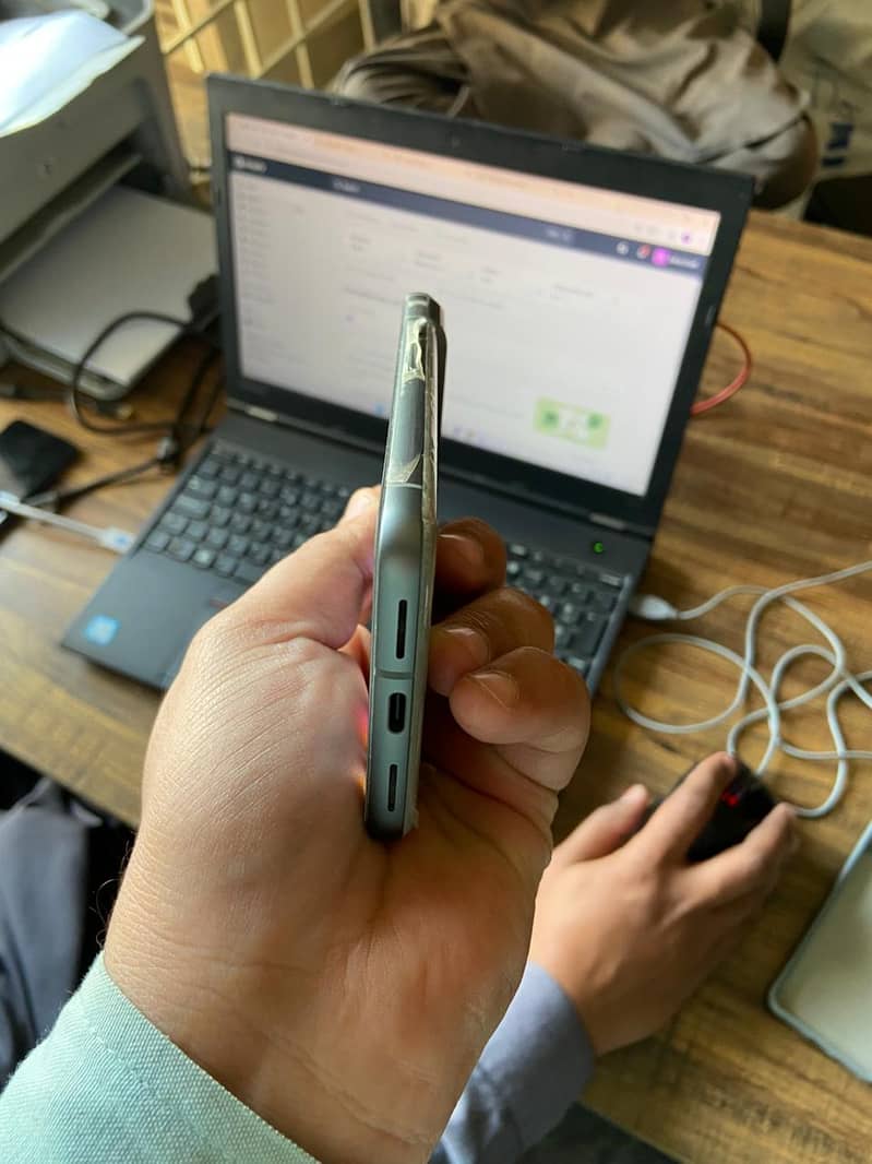 Google Pixel 8 2