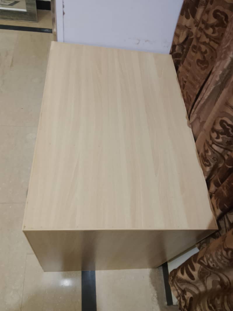 computer table 2