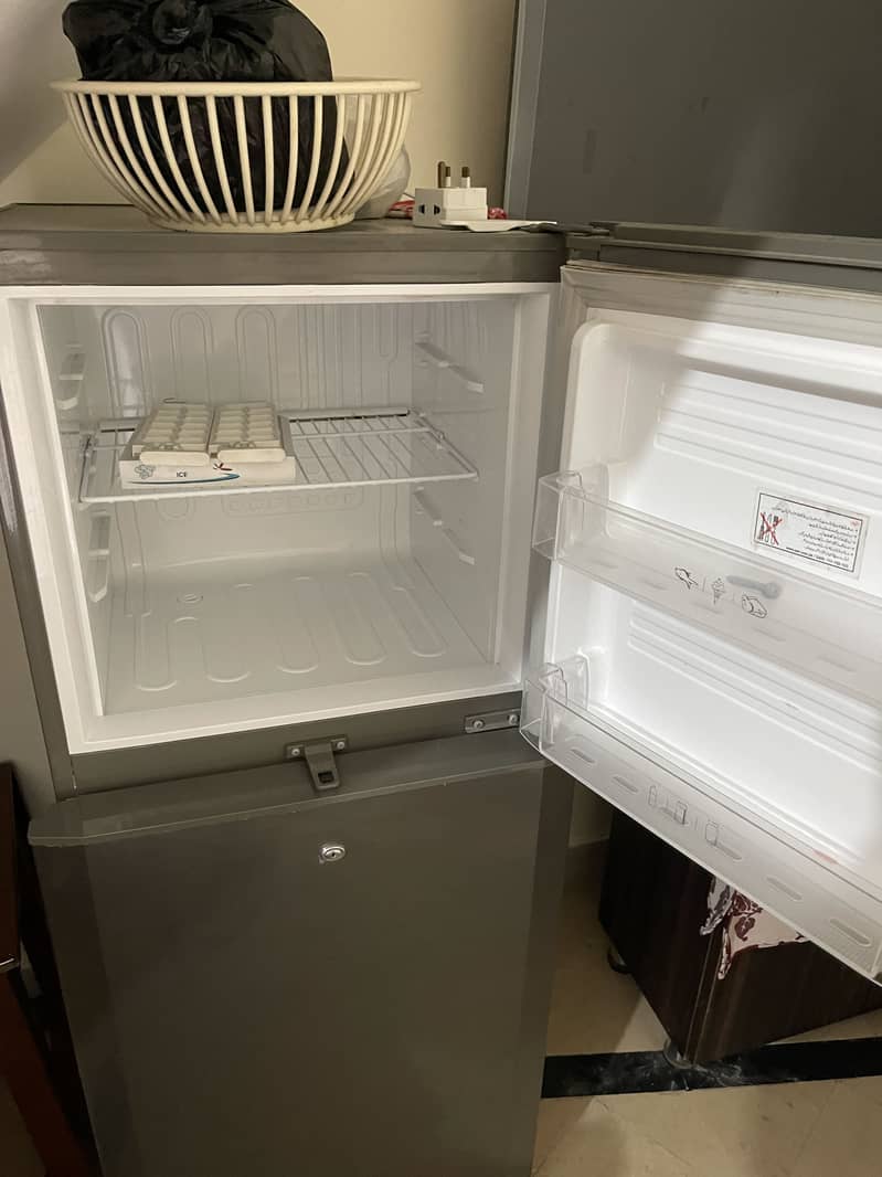 Refrigerator 6