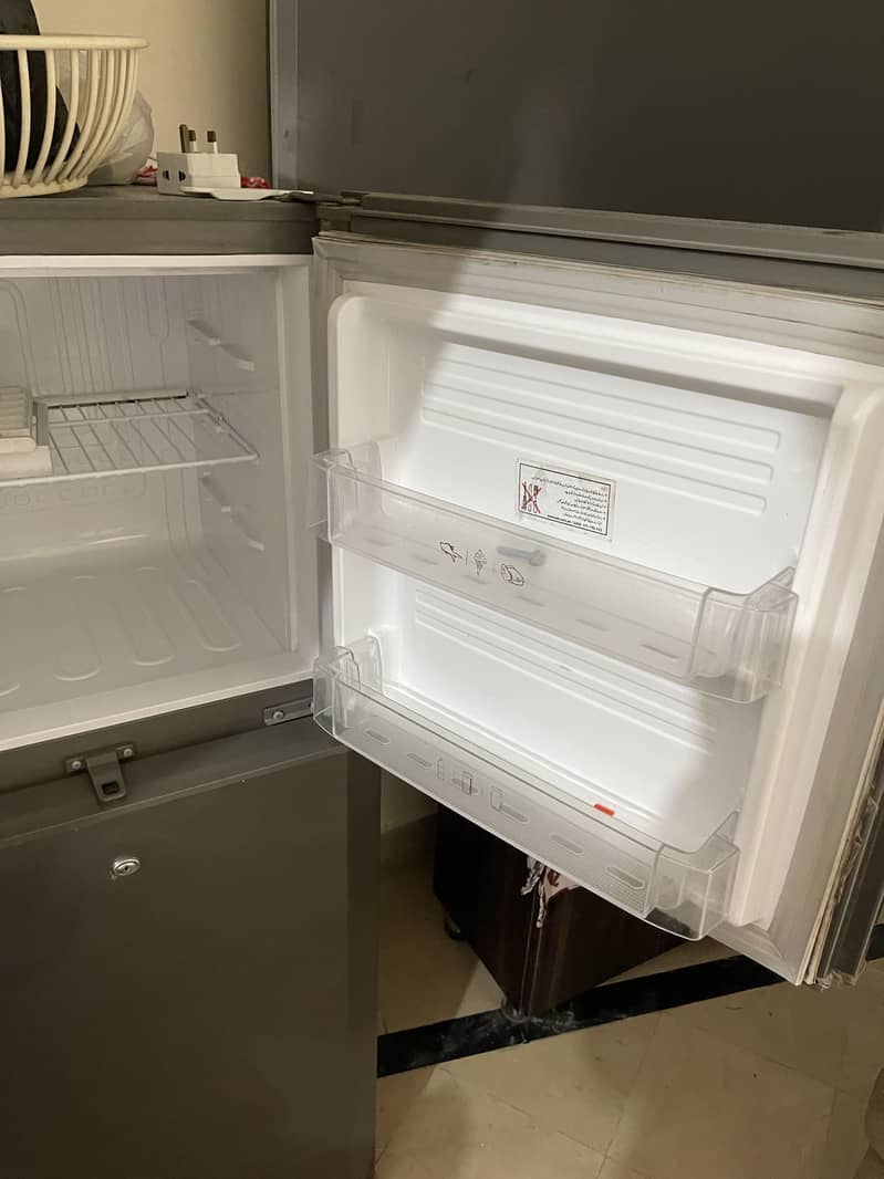 Refrigerator 11