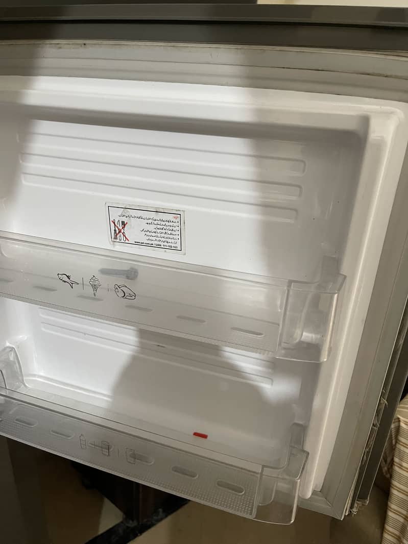 Refrigerator 12