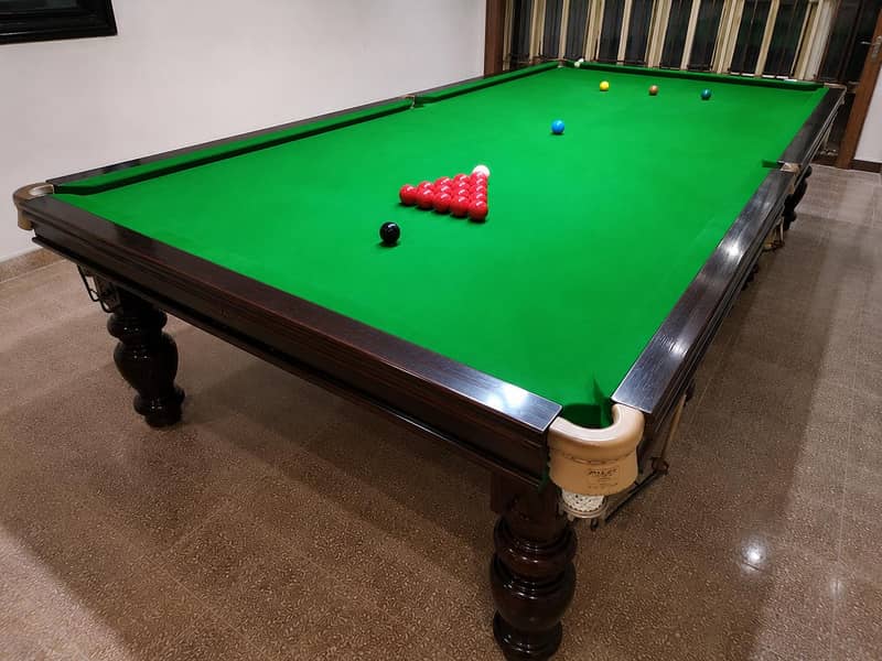 Professional Snooker Table 1