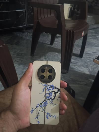 Realme 12 Plus
