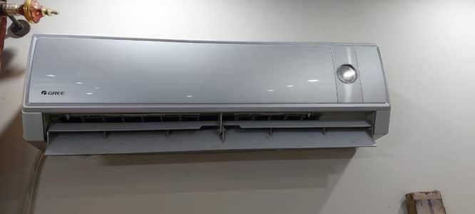 Gree 1.5 Ton Non Inverter