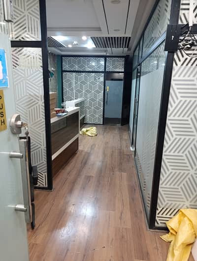 OFFICE AVAILABLE FOR SALE 600 YARDS IN SASI ARCADE