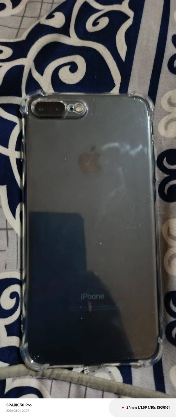 Apple iPhone 7 Plus 3