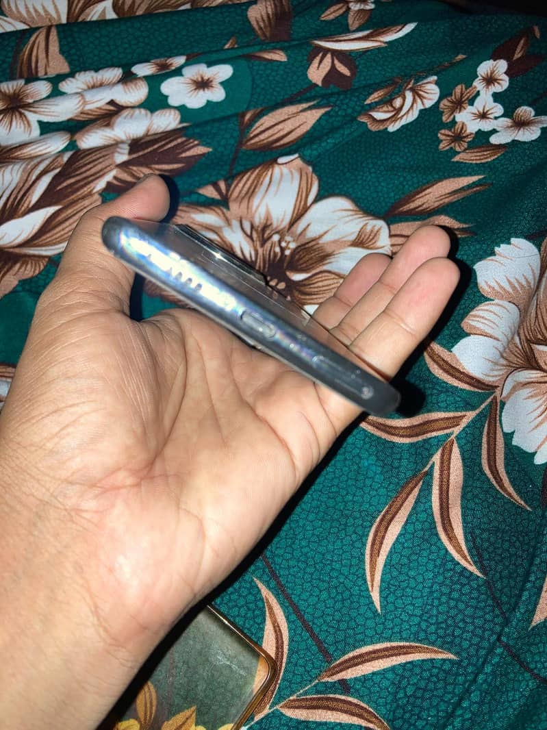 Tecno Spark 20 Pro Plus 4