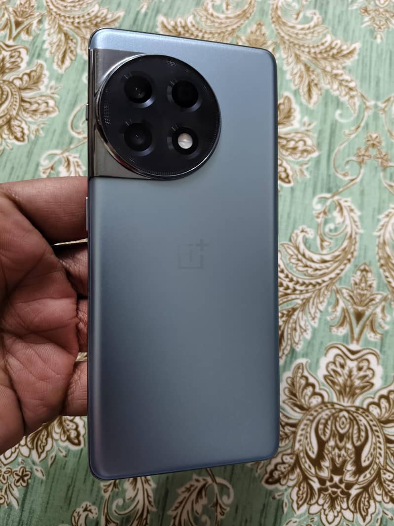 One Plus 11R 4