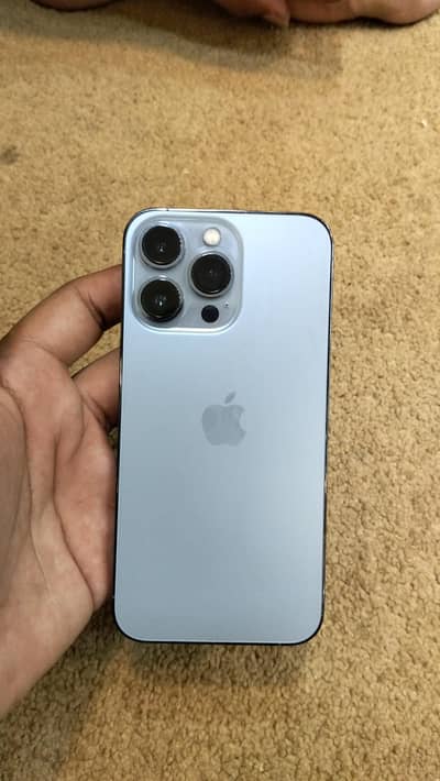 Apple iPhone 13 Pro
