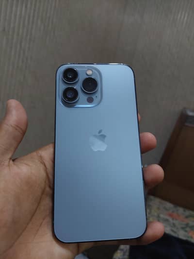 Apple iPhone 13 Pro