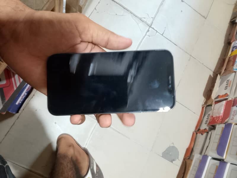 Apple iPhone 12 Pro 2