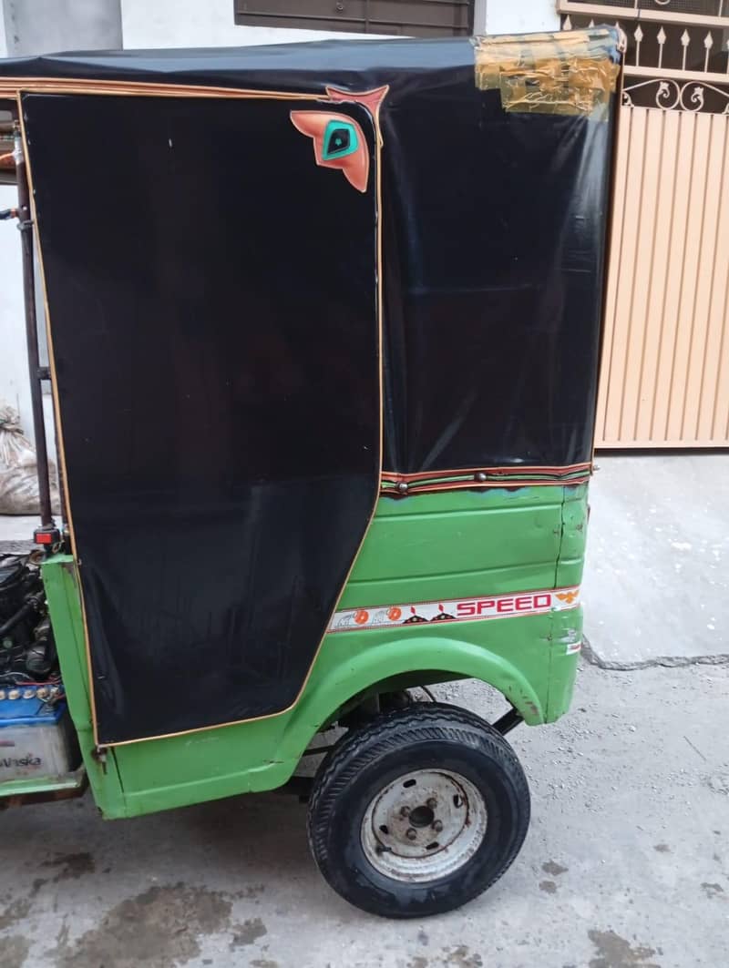 auto rickshaw 8