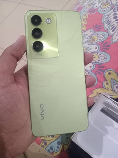 Vivo Y100